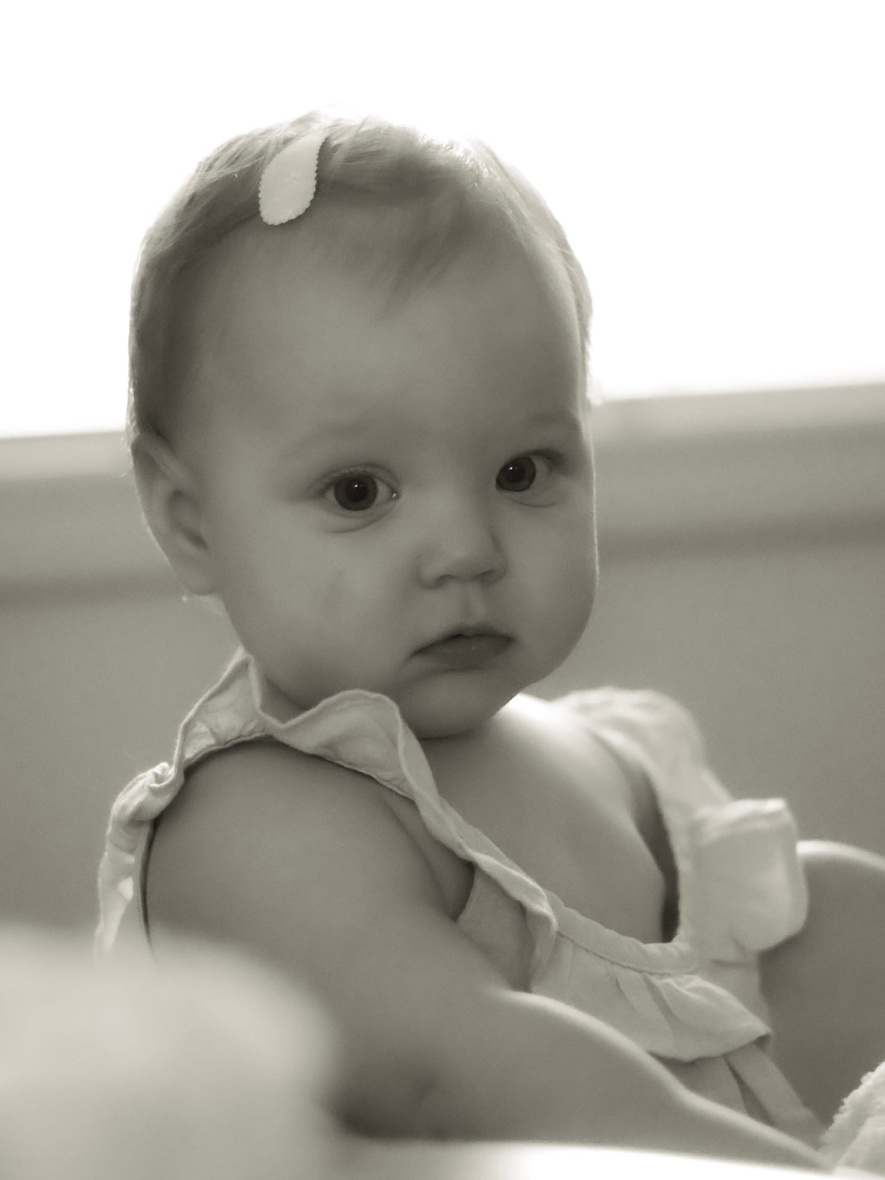 Emma, 12-Month Milestone in Home Studio (photo 10)